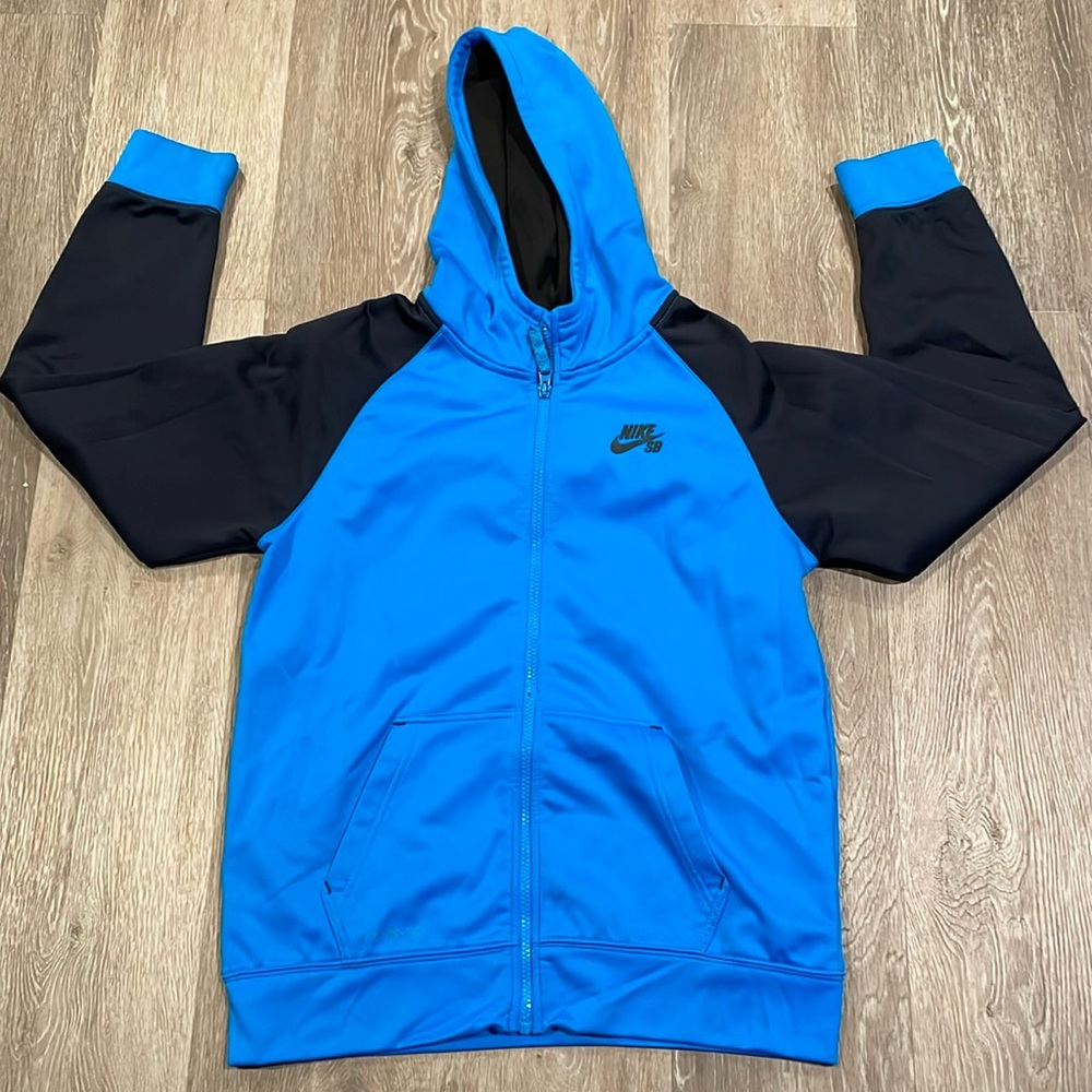 Nike SB Therma-Fit Hoodie